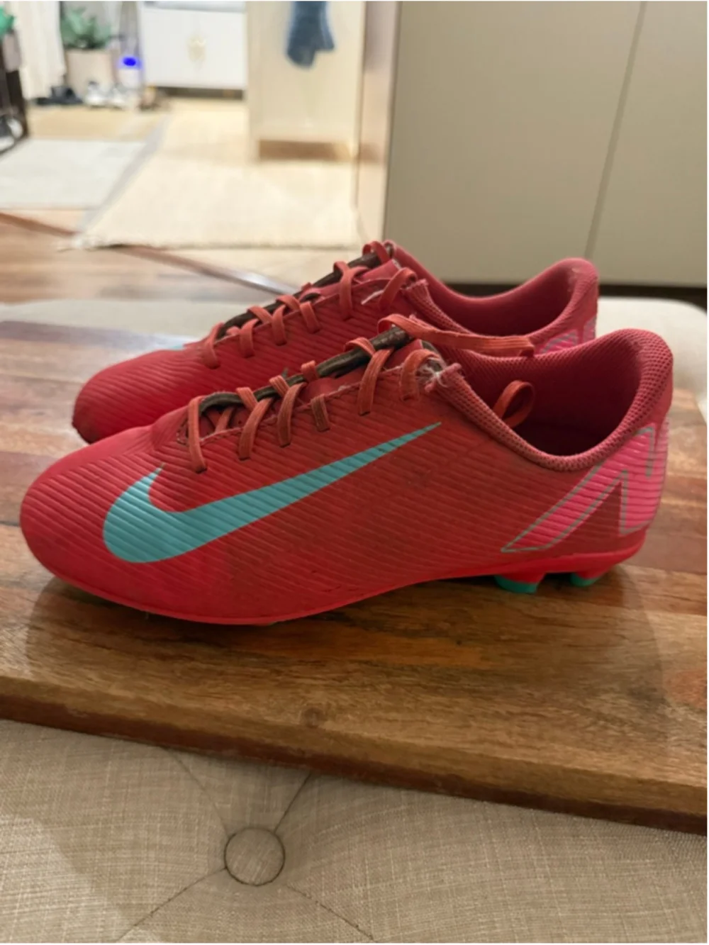 Boys Nike Soccer Cleats 6 (Big Boy) Red Blue